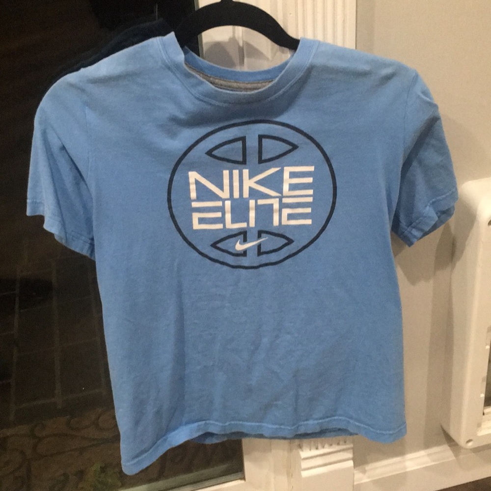 Nike elite t shirt